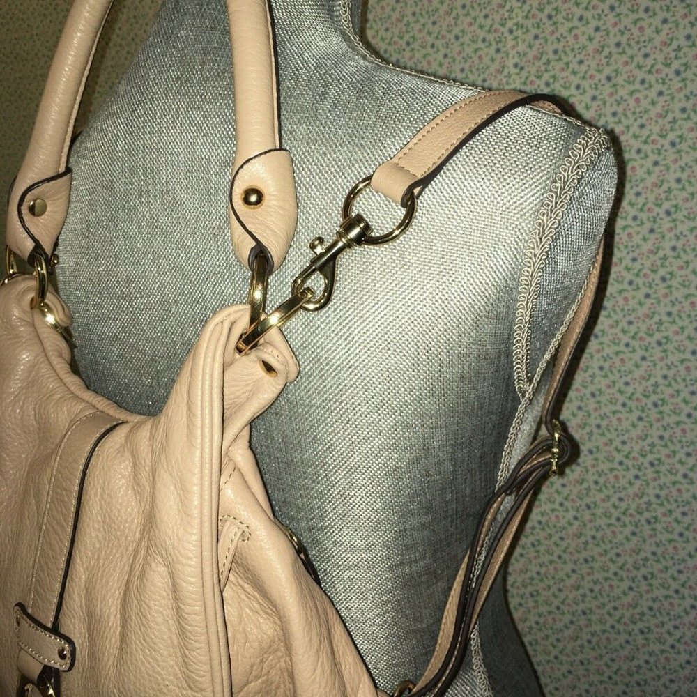 G.I.L.I (QVC) Beige Soft Pebble Leather Handbag - Picture 2 of 11